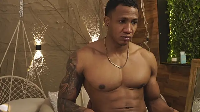 Logan Varela online show from 09-18-25, 03:14