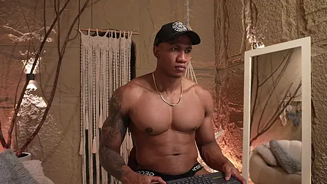 Logan Varela online show from 09-24-25, 12:08