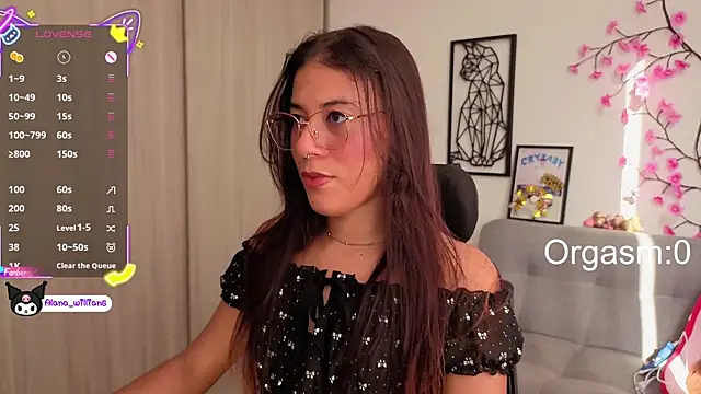 Snapshot of 1Alana_W chatting on 06-12-26, 12:48 1Alana W online show from 06-12-26, 12:48