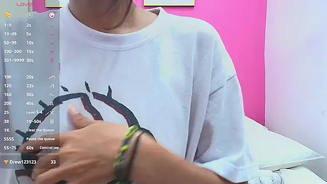 yourcuteneighbourr online show from 03-04-25, 03:00