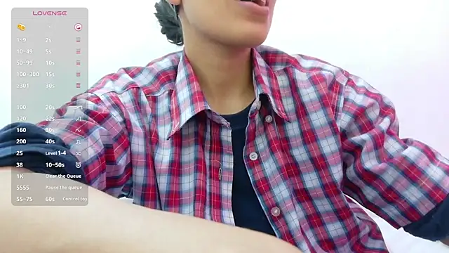 yourcuteneighbourr online show from 03-07-26, 03:03