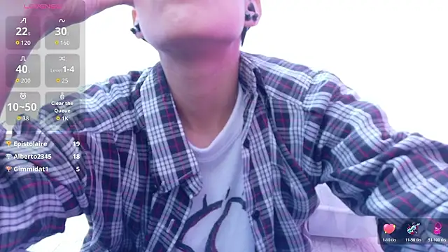 yourcuteneighbourr online show from 03-13-26, 03:13