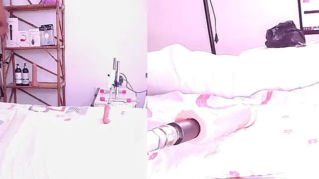 Snapshot of Sophia_Lovers01 chatting on 02-05-25, 08:46 Sophia Lovers01 online show from 02-05-25, 08:46