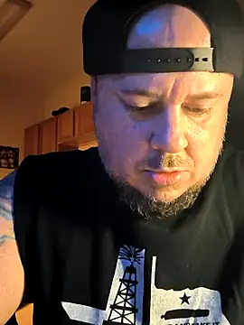 Snapshot of Tyrish361 chatting on 10-15-25, 06:46 Tyrish361 online show from 10-15-25, 06:46