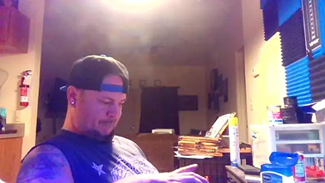 Snapshot of Tyrish361 chatting on 10-18-25, 11:33 Tyrish361 online show from 10-18-25, 11:33