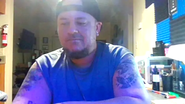 Snapshot of Tyrish361 chatting on 10-21-25, 10:05 Tyrish361 online show from 10-21-25, 10:05