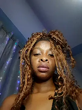 Snapshot of C-yoyo chatting on 02-21-25, 03:56 C-yoyo online show from 02-21-25, 03:56