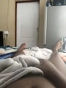 Snapshot of bigvendadick chatting on 02-17-25, 09:46 bigvendadick online show from 02-17-25, 09:46