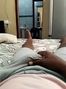 Snapshot of bigvendadick chatting on 03-20-25, 03:25 bigvendadick online show from 03-20-25, 03:25