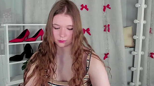 Rebecca Kelly online show from 01-20-25, 06:32