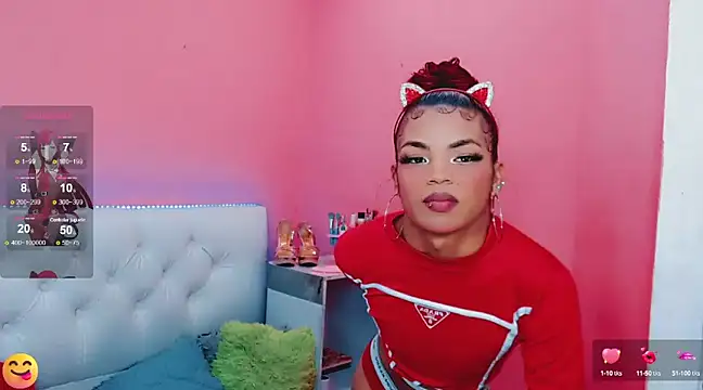 Snapshot of alexa-xxx- chatting on 02-08-25, 08:20 alexa-xxx- online show from 02-08-25, 08:20