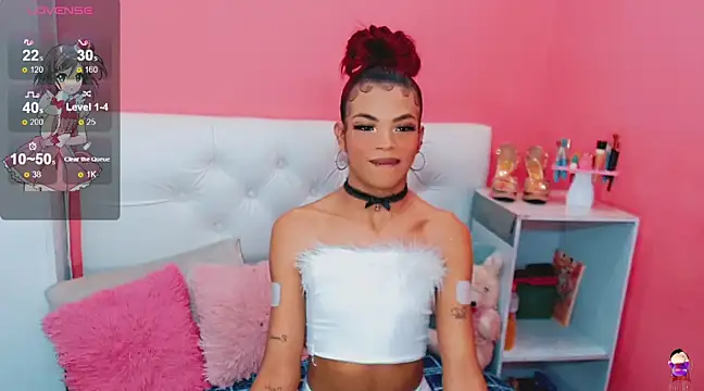 Snapshot of alexa-xxx- chatting on 03-11-25, 04:43 alexa-xxx- online show from 03-11-25, 04:43