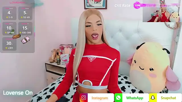 Snapshot of alexa-xxx- chatting on 09-27-25, 04:17 alexa-xxx- online show from 09-27-25, 04:17