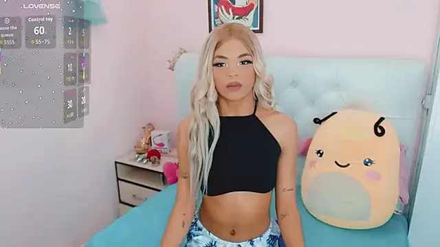 Snapshot of alexa-xxx- chatting on 10-02-25, 04:19 alexa-xxx- online show from 10-02-25, 04:19