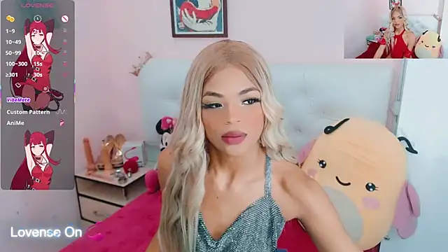 Snapshot of alexa-xxx- chatting on 10-09-25, 04:54 alexa-xxx- online show from 10-09-25, 04:54