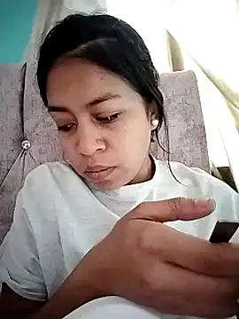 Snapshot of Tiphanydirty3 chatting on 03-13-25, 03:17 Tiphanydirty3 online show from 03-13-25, 03:17