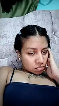 Snapshot of Tiphanydirty3 chatting on 09-20-25, 04:35 Tiphanydirty3 online show from 09-20-25, 04:35