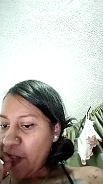 Snapshot of Tiphanydirty3 chatting on 11-02-25, 02:14 Tiphanydirty3 online show from 11-02-25, 02:14