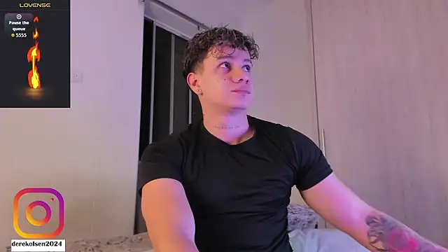 DerekOlsen online show from 10-27-25, 02:04