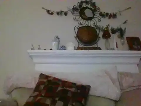 Snapshot of Hugedick0071 chatting on 12-12-24, 12:05 Hugedick0071 online show from 12-12-24, 12:05