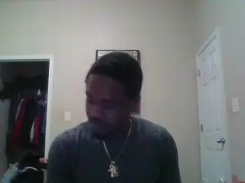 Snapshot of Hugedick0071 chatting on 12-29-24, 02:10 Hugedick0071 online show from 12-29-24, 02:10