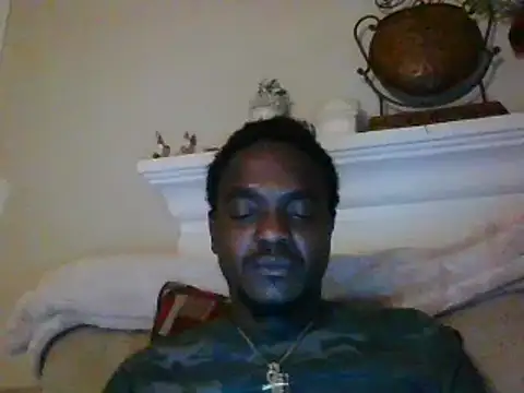 Snapshot of Hugedick0071 chatting on 01-17-25, 11:18 Hugedick0071 online show from 01-17-25, 11:18