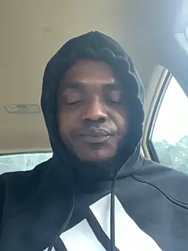 Snapshot of Hugedick0071 chatting on 01-31-25, 01:12 Hugedick0071 online show from 01-31-25, 01:12