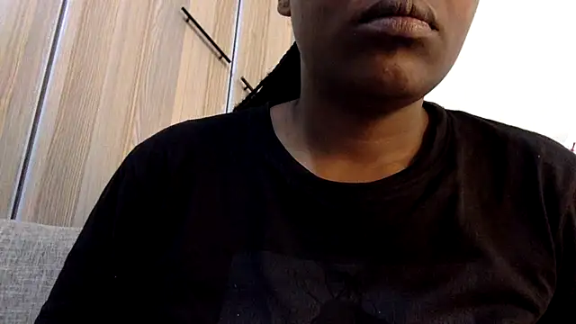 Snapshot of creamyjuices01 chatting on 07-19-26, 01:42 creamyjuices01 online show from 07-19-26, 01:42