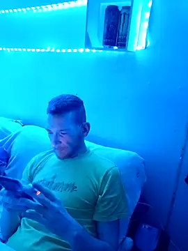 Snapshot of SInfiniSensation1 chatting on 12-19-24, 02:23 SInfiniSensation1 online show from 12-19-24, 02:23