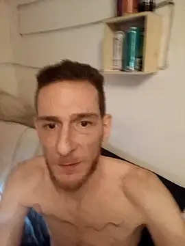 Snapshot of SInfiniSensation1 chatting on 01-03-25, 02:32 SInfiniSensation1 online show from 01-03-25, 02:32