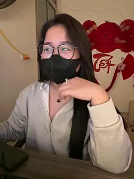 Jenni nana online show from 01-25-25, 05:08