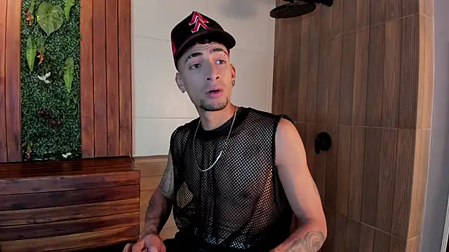 DrakeNeumann online show from 03-09-25, 02:18