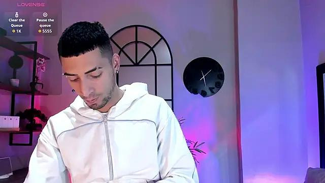 DrakeNeumann online show from 12-04-25, 04:00