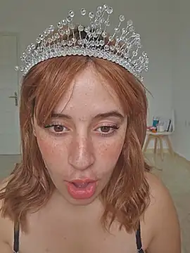 Snapshot of Massa8 chatting on 02-02-25, 10:57 Massa8 online show from 02-02-25, 10:57