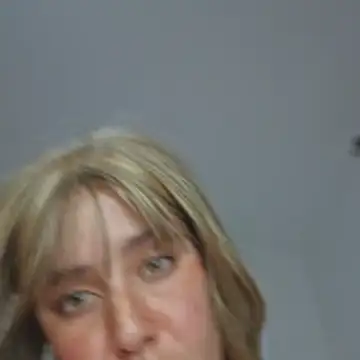 Snapshot of Massa8 chatting on 11-17-25, 11:10 Massa8 online show from 11-17-25, 11:10