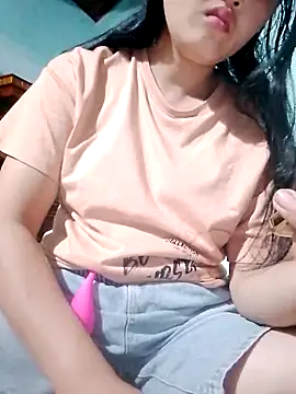 Snapshot of Hotpussy3ox chatting on 10-16-25, 09:27 Hotpussy3ox online show from 10-16-25, 09:27