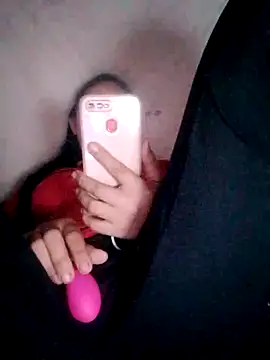 Snapshot of Hotpussy3ox chatting on 10-18-25, 03:46 Hotpussy3ox online show from 10-18-25, 03:46