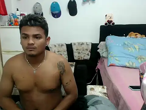 Boycuriousxxx online show from 02-25-25, 12:13