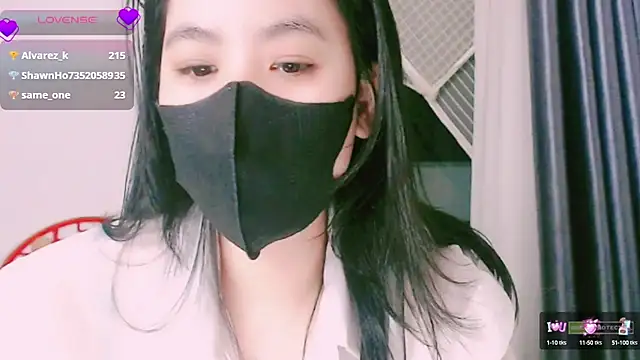 Snapshot of Na_baby chatting on 10-21-25, 04:41 Na baby online show from 10-21-25, 04:41