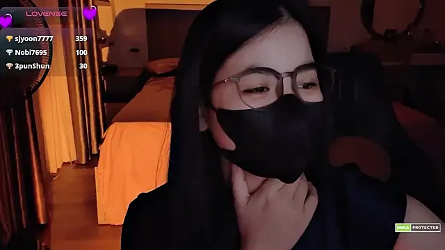 Snapshot of Na_baby chatting on 02-28-26, 04:19 Na baby online show from 02-28-26, 04:19