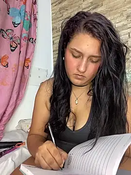 saray gomez22 online show from 12-30-24, 04:09