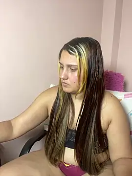 saray gomez22 online show from 12-23-25, 04:32