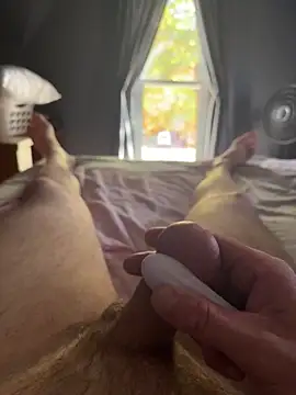 Tyler98425 online show from 10-27-25, 04:11