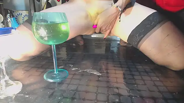 marilyn jon3s online show from 02-22-26, 09:24