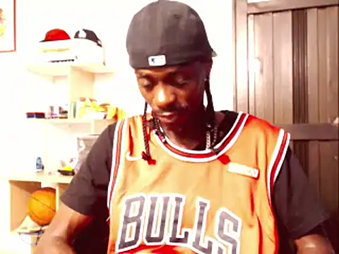 phillip-hot online show from 01-28-25, 03:57