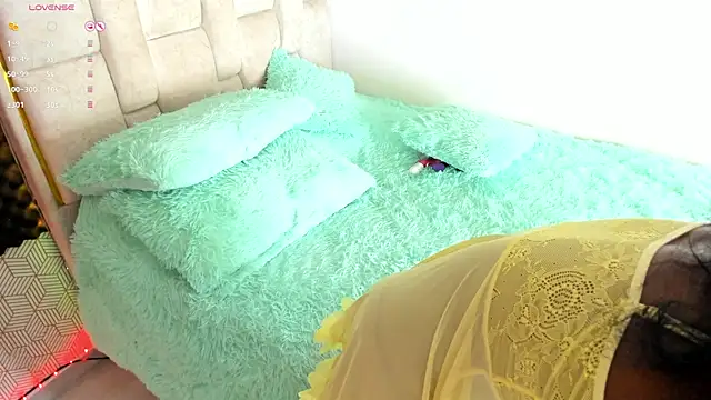 Valeria Thompson1 online show from 01-31-25, 10:10