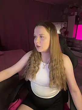 Lexi noah online show from 06-19-26, 08:45