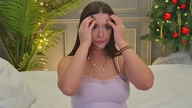 TrishaWinslet online show from 12-14-25, 05:57