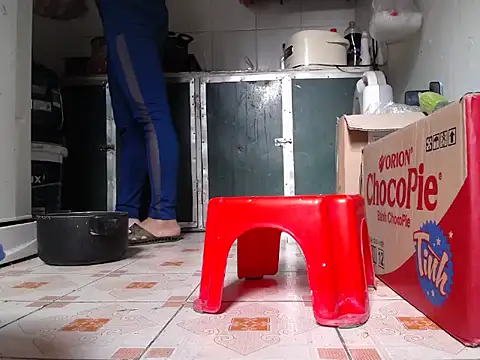 Snapshot of nolame18xxx chatting on 02-16-26, 01:13 nolame18xxx online show from 02-16-26, 01:13