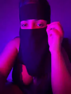 Narimane maroc online show from 04-16-26, 12:44